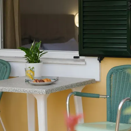 Kalypso Apartahotel 3*